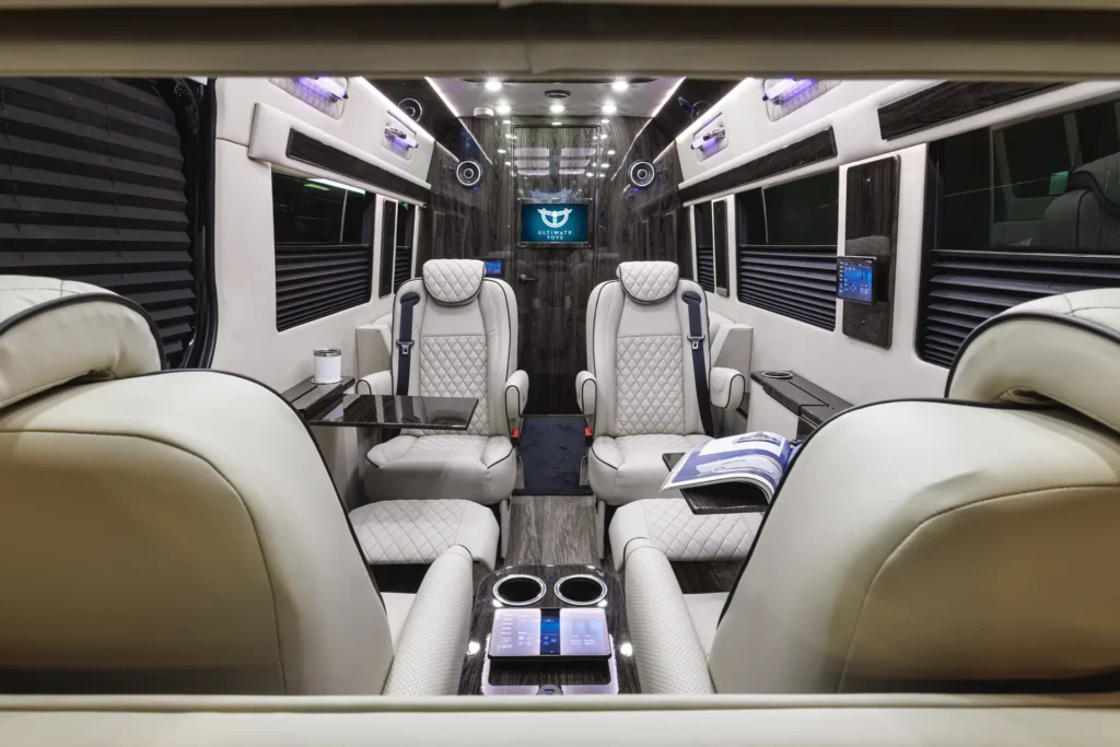 Gallery_CoachEx_Int7